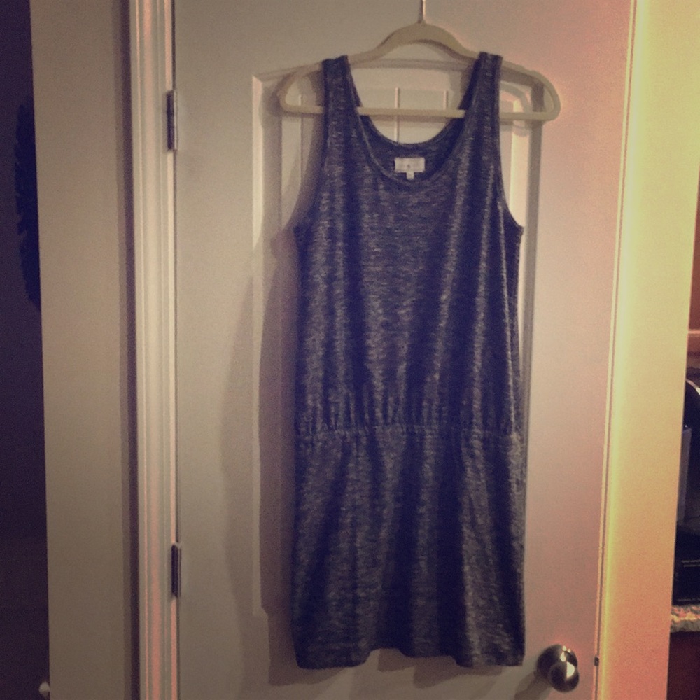 Comfortable gray dress